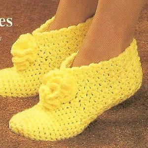 Slippers Booties w/Flower Motif Vintage 80's Crochet Pattern PDF INSTANT DOWNLOAD image 1