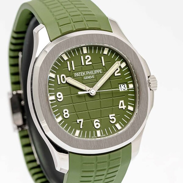 PATEK PHILIPPE Aquanaut Jumbo Automatic Green Dial Men's Watch Item No. 5168G-010