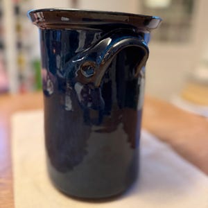 VTG Studio Pottery Crock Vase Blue Brown Drip Glaze Signed Stoneware 8.5” H