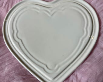 Pfaltzgraff Heart Trivet | Ivory Stoneware | Vintage Neutral Cottage Kitchen Decor