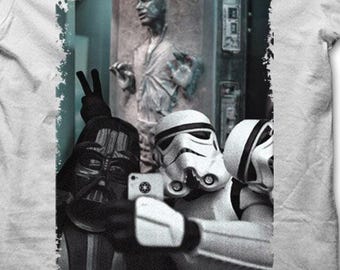 Han Solo Frozen in Carbonite Selfie with Darth Vader and Stormtroopers  t-shirt