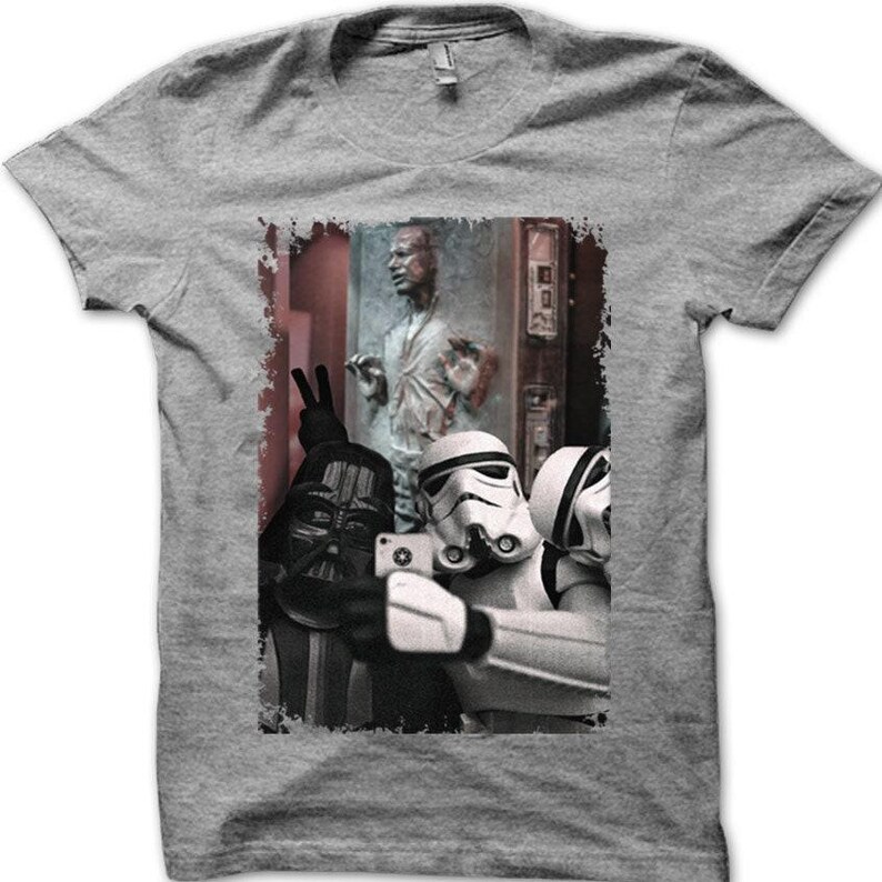 Han Solo Frozen in Carbonite Selfie with Darth Vader and Stormtroopers t-shirt Sports Grey