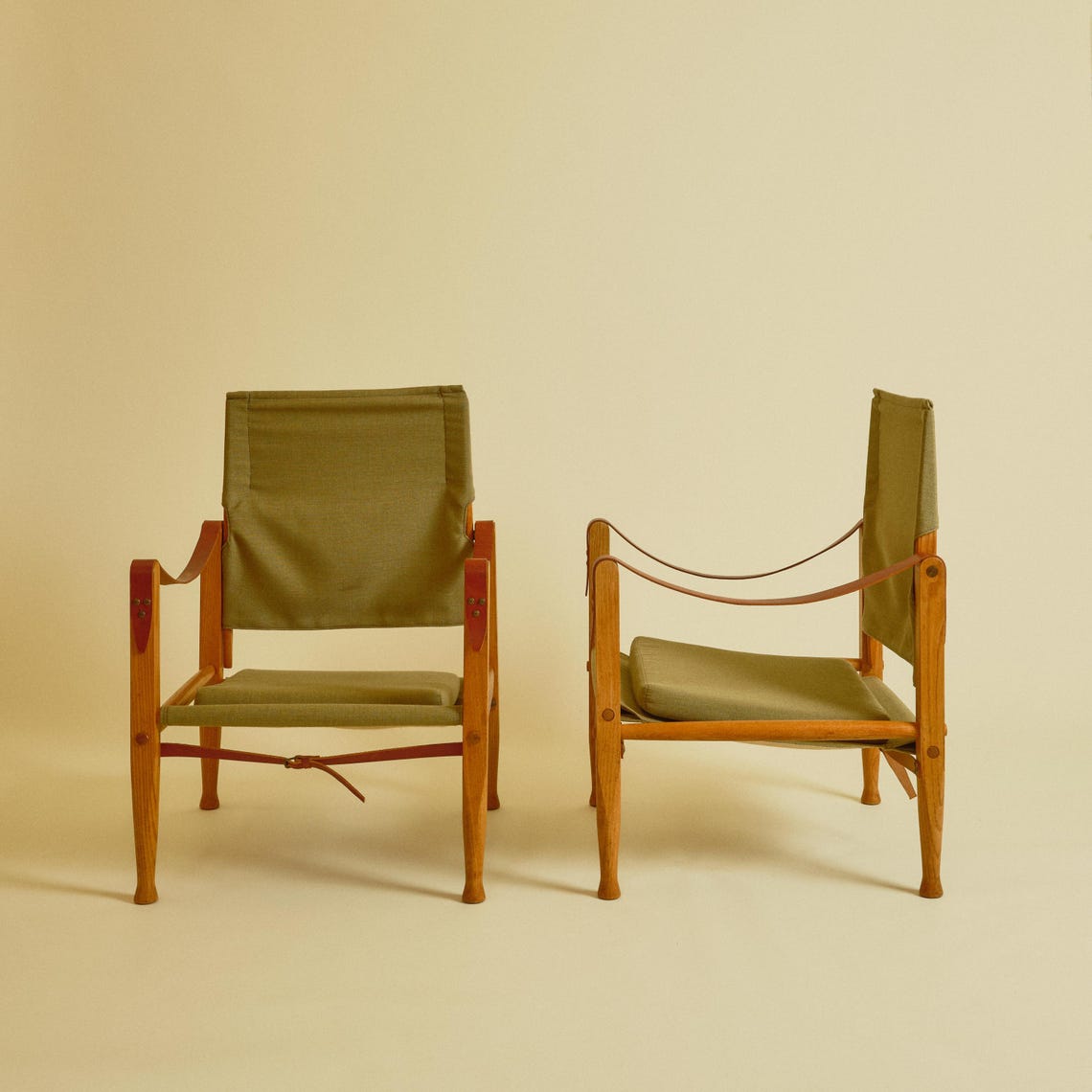 Pair of Kaare Klint Safari Chairs for Rud Rasmussen, foto 3 de 5