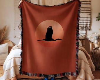 Manta elegante com silhueta de garça, arte de pássaro ao pôr do sol, decoração minimalista para casa, tapeçaria para amantes de pássaros, presente inspirado na natureza para ele.