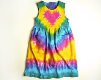 Girls Tie Dye Dress / Pink Rainbow Heart / Sleeveless Tank or Jumper  / Front Pockets / Perfect Back to School Dress