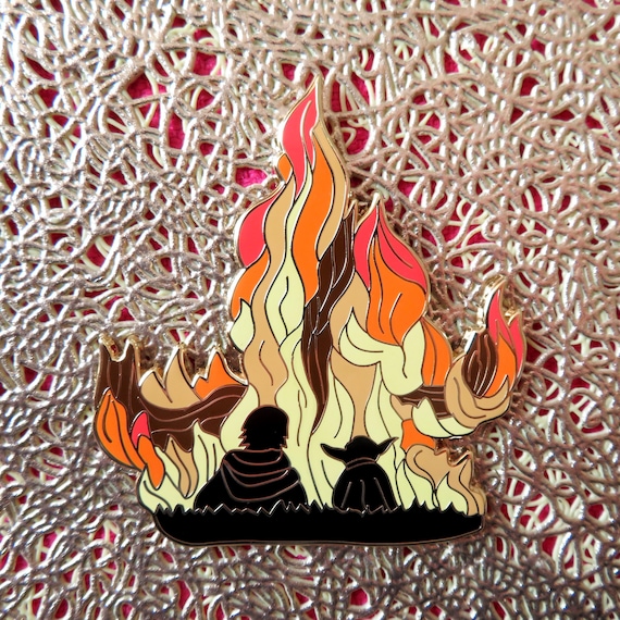 Burning Uneti tree Library Jedi Master Luke Skywalker and Yoda gold plated enamel Fantasy pin 6 cm le 30 Star Wars Art by BLACKKINGSDREAM