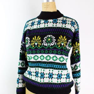 80s Colorful Sweater / Vintage Pullover / Geometric Sweater / 1980s / Size S/M