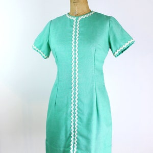 60s Mint Green Mod Mini Dress / Size S/M image 2