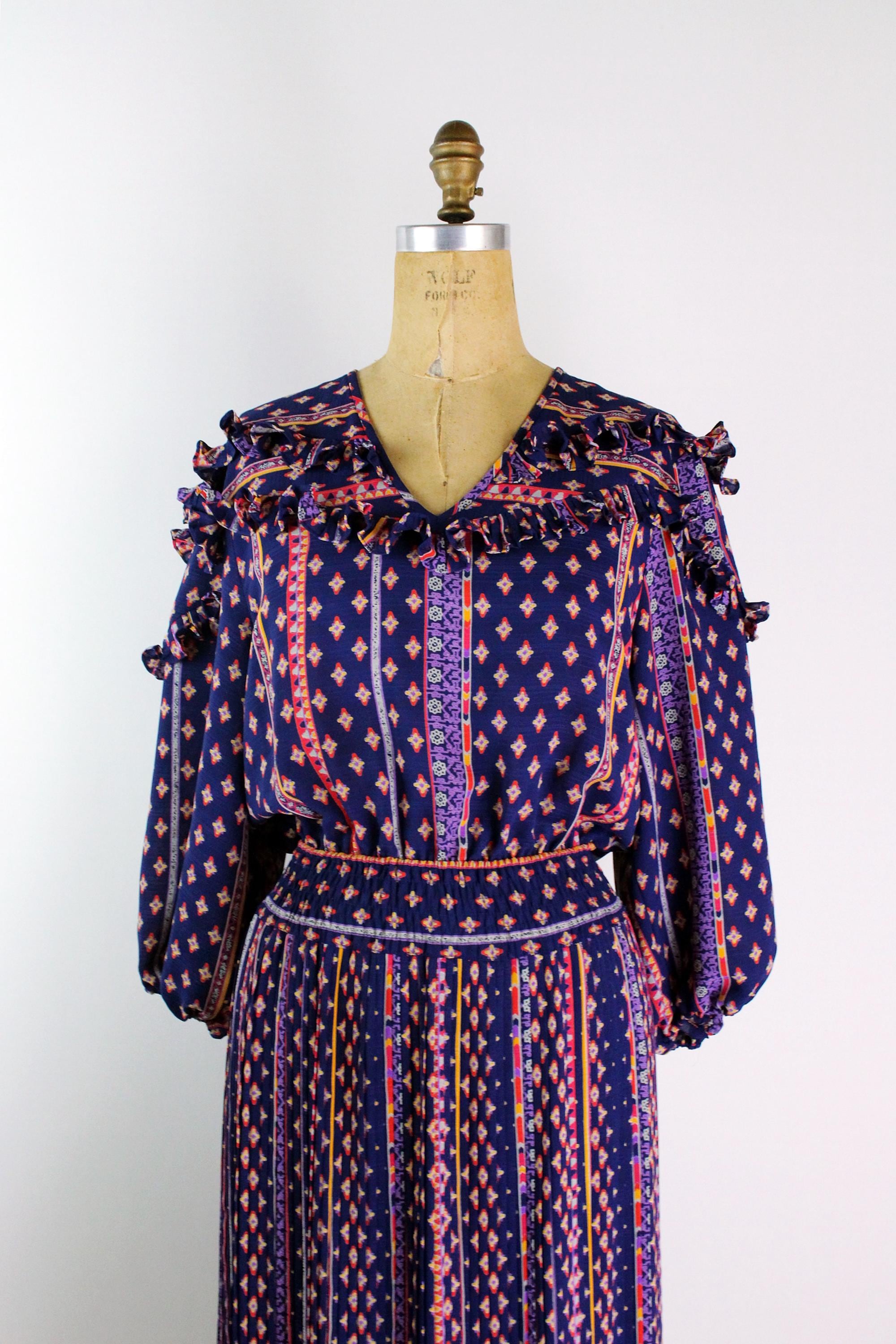新緑の季節なassotie susan freis Susan Freis Dress - Etsy