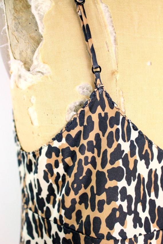 70s Vanity fair Leopard Camisole / 80s Lingerie /… - image 6