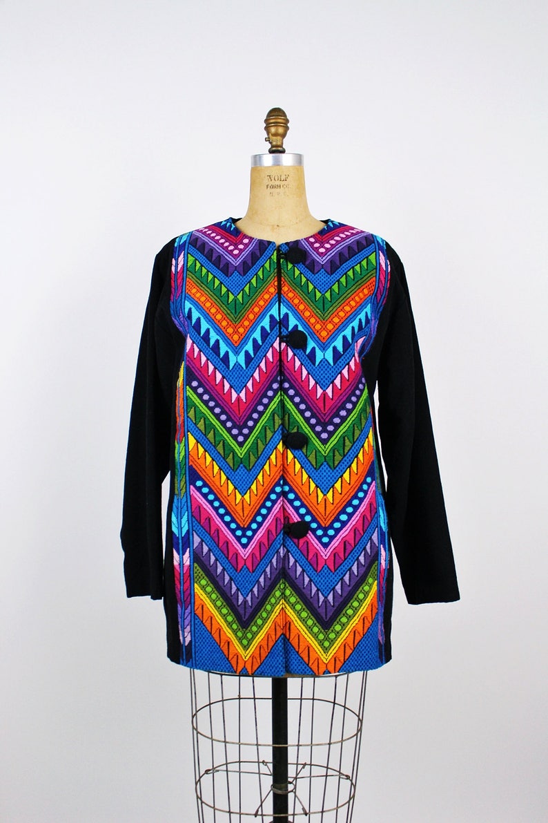 Vintage Guatemalan Jacket / Oversized Coat / Rainbow / Embroidered Jacket / Bohemian / Chevron Coat/ Ethnic Jacket / Size L image 5