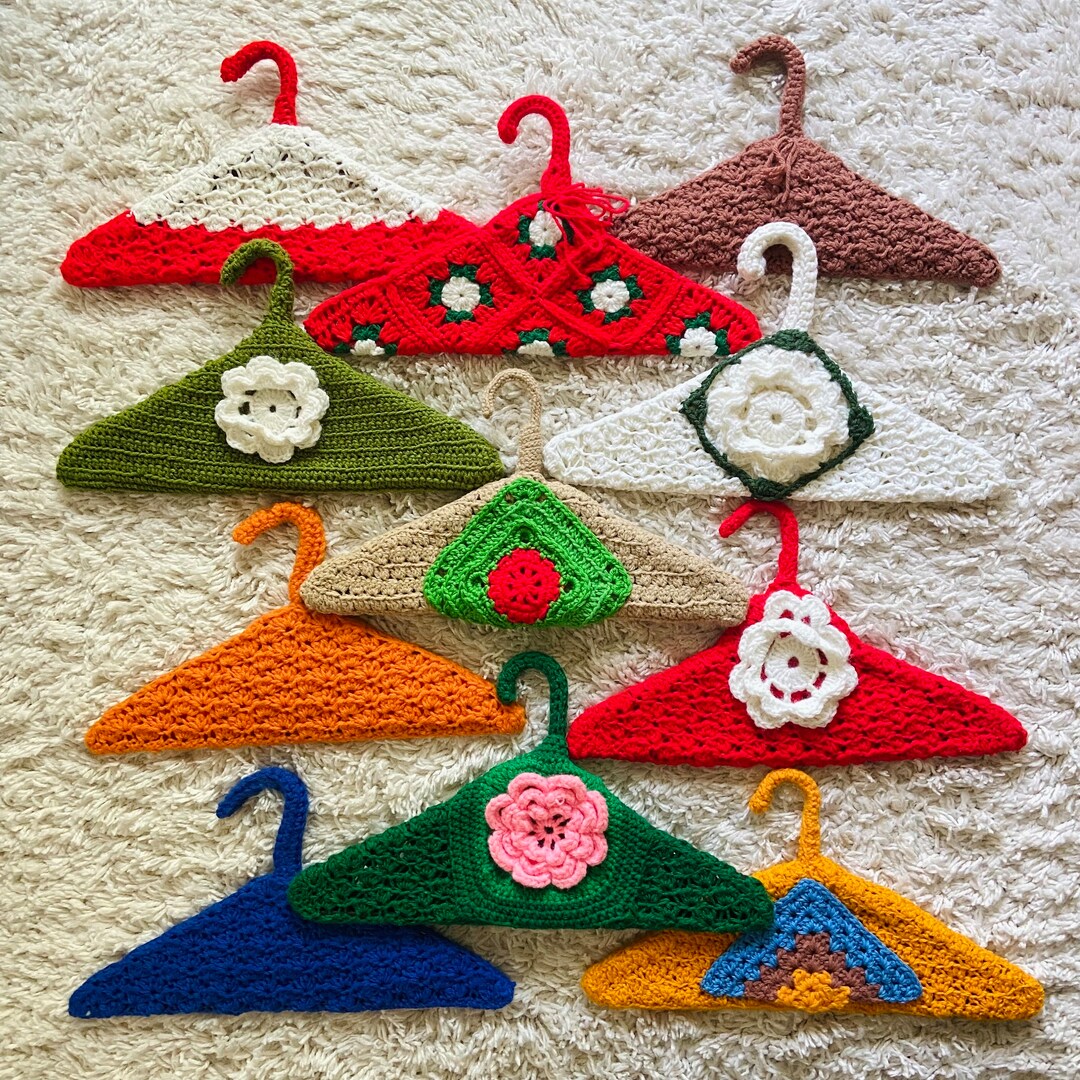 70s Crocheted Clothes Hangers Set of 11 70s Decor Crochet Hangers