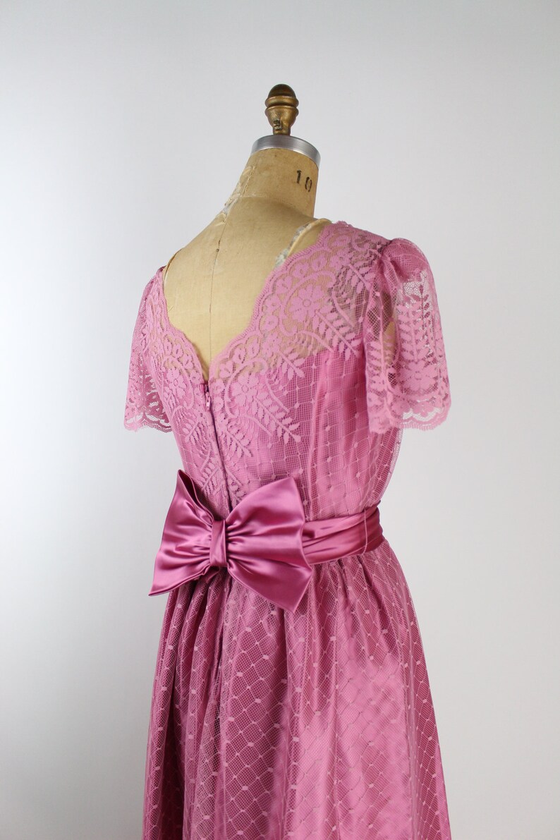 70s Pink Lace Cocktail Dress / Pink Satin / Wedding Guest / Bridemaids / 1970s Dress / Party Dress / Prom/ Size S/M image 7