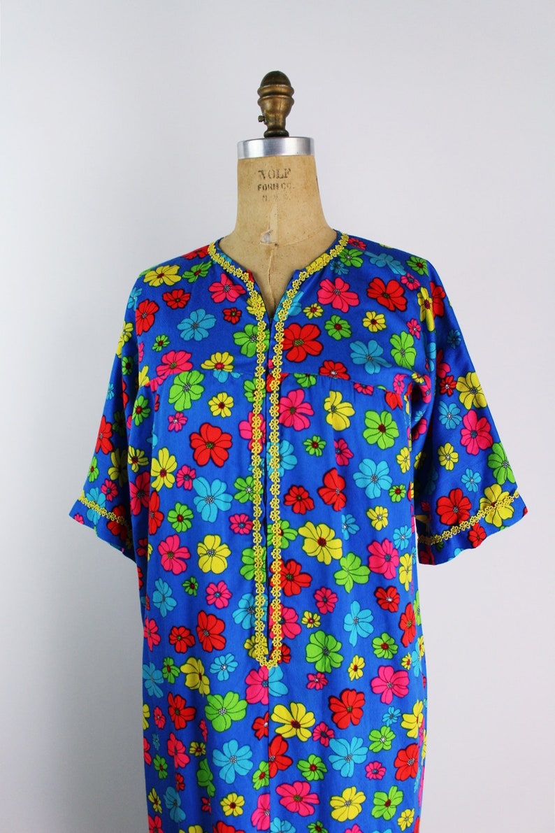 60s FlowerPower Maxi dress / Front Zipper Dress / Colorful Dress / 1960s / Size S/M image 2