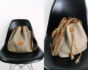 90s Dooney and Bourke Drawstring Bag / Bucket Bag / Leather Shoulder Bag / Vintage D&B / Taupe and Brown Purse