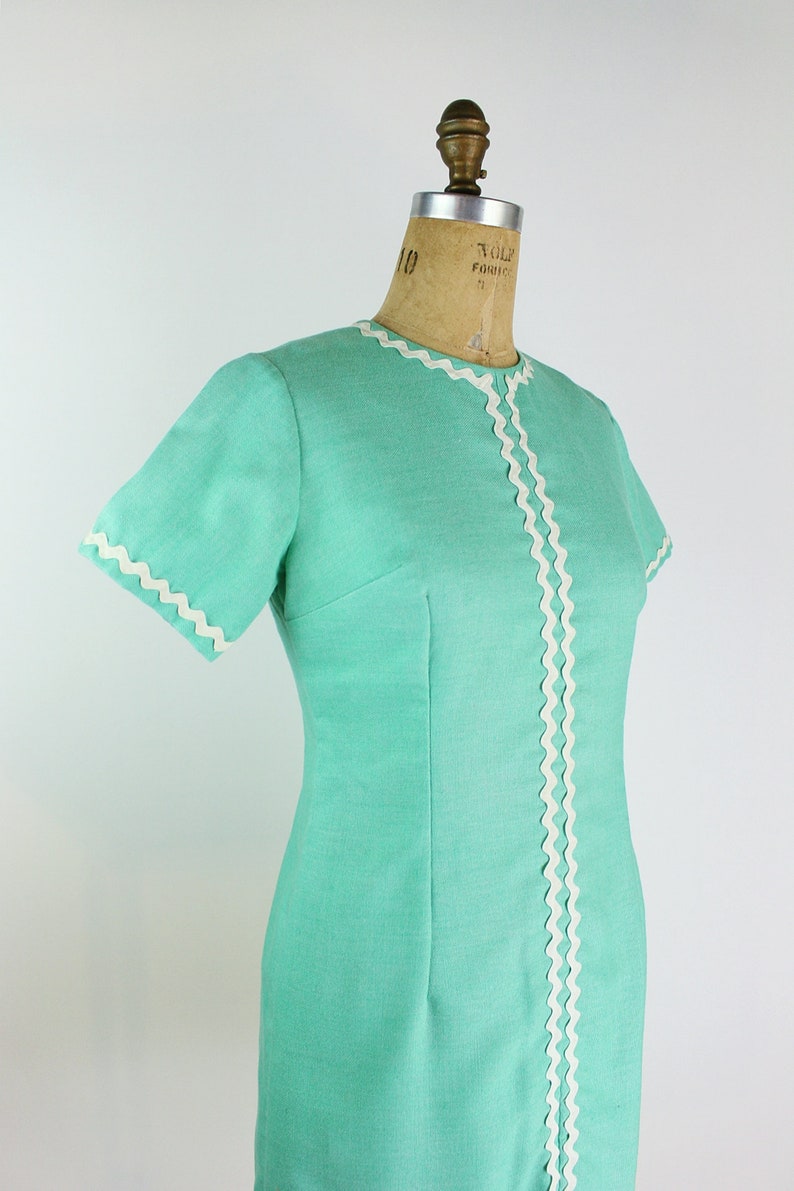 60s Mint Green Mod Mini Dress / Size S/M image 3