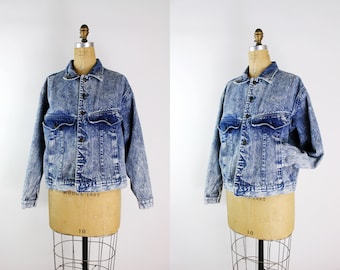 80s Acid Wash Jean Jacket / 1980s Acid Wash Denim Jacket / Size S/M/ Free US Shipping