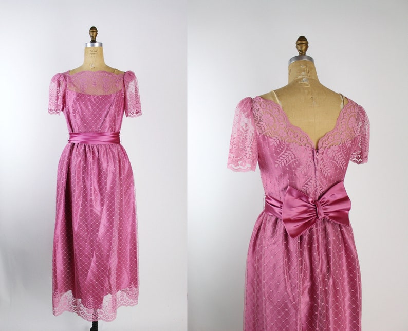 70s Pink Lace Cocktail Dress / Pink Satin / Wedding Guest / Bridemaids / 1970s Dress / Party Dress / Prom/ Size S/M image 1