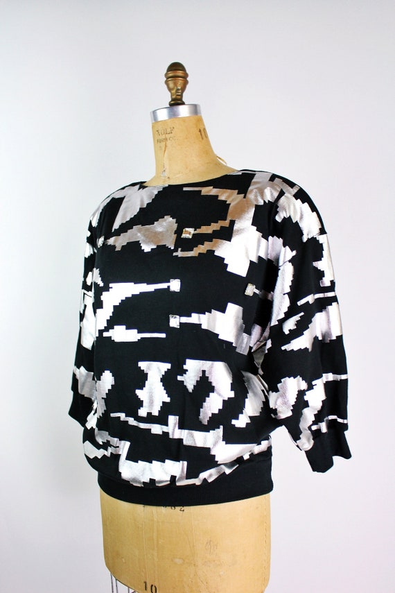 80s Silver and Black Pullover/ Sweatshirt / Embel… - image 2