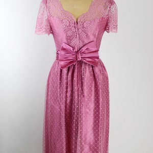 70s Pink Lace Cocktail Dress / Pink Satin / Wedding Guest / Bridemaids / 1970s Dress / Party Dress / Prom/ Size S/M image 6