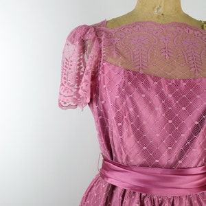 70s Pink Lace Cocktail Dress / Pink Satin / Wedding Guest / Bridemaids / 1970s Dress / Party Dress / Prom/ Size S/M image 5