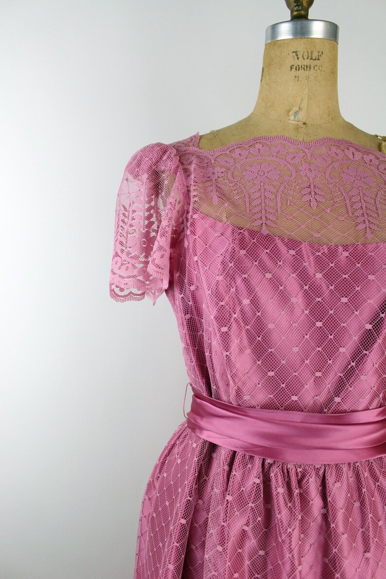 70s Pink Lace Cocktail Dress / Pink Satin / Wedding Guest / Bridemaids / 1970s Dress / Party Dress / Prom/ Size S/M image 5