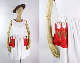 50s Tulip Dress / Vintage White Summer Dress / Easter Dress / MCM / 1950s Dress / Size XXS/XS