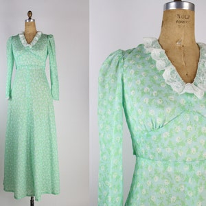 70s Green Floral Maxi Dres / Prairie Dress / Boho / 1970s / Size S/M image 1