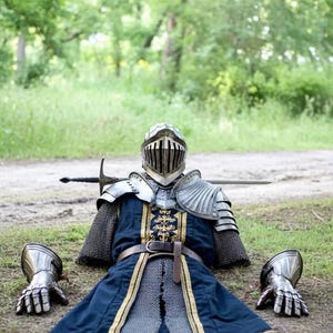 Handmade Medieval Knight full Armor Suit – Dark Soul Inspired LARP & Cosplay Armor image 3