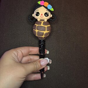 Custom Pen | Clay doll | Concha inspired