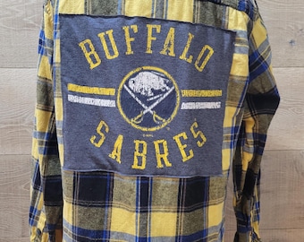 Chaqueta de camisa de franela reciclada de hockey Buffalo / Gráfico vintage de los Sabres, ropa a cuadros extragrande