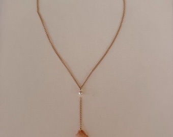 pink pattern scallop shell, lariat necklace with pearl on a gold chain! Shell found and necklace made by me!