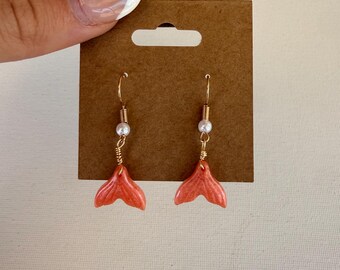 pink/coral resin mermaid fins dangle earrings with pearl! Handmade by me :)