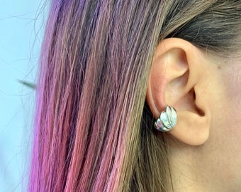 Grace Ear Cuff / No Piercing / Chunky Earring / Glossy Ear Cuff