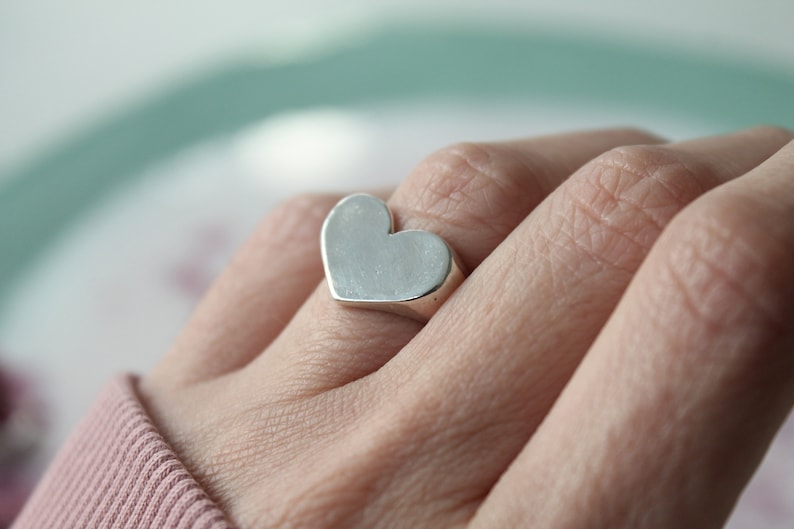 Heart Signet Ring ἔρως image 6