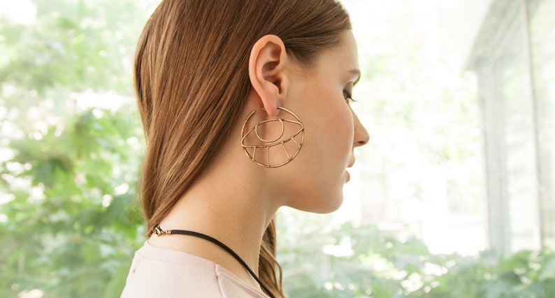 Eye of Providence statement Hoops image 1