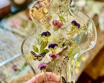 Handcrafted Clear Resin Serving Dish | Pressed Flower Butterfly Accent Plate | Botanical Table Decor | Unique Green Display Plate
