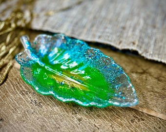 Tropical Leaf Trinket Dish | Green Iridescent Resin, Coastal Decor