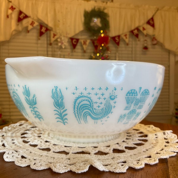 Vintage Pyrex Blue and White Amish Butterprint Mixing Bowl #443  1/2 QT, Collecting Pyrex, Kitchen Pyrex Display