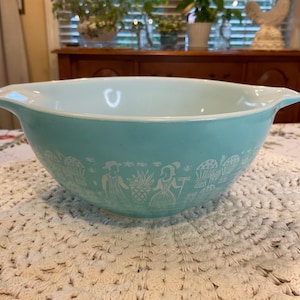 Beautiful Vintage Pyrex Bowl #442 1 1/2 Qt Butterprint  Cinderella Amish Turquoise and White Design, Collecting Pyrex, Retro Kitchen
