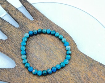 Pulsera elástica de cristal de apatita azul • Joyería de piedras preciosas naturales