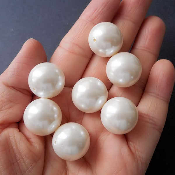 4pcs- 16mm white ivory round Sea shell Pearl loose beads
