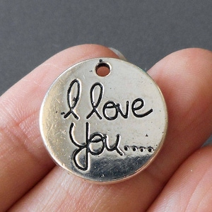 6 peças-Amuleto "Eu te amo", pingente de etiqueta redonda em tom prateado de 2 lados, pingente de citação curta, brincos minimalistas DIY