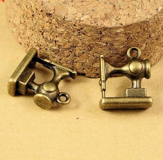 アンティーク　ピンクベア VTG ANTIQUE TOY SEWING MACHINE RARE PINK KAYanEE SEW MASTER