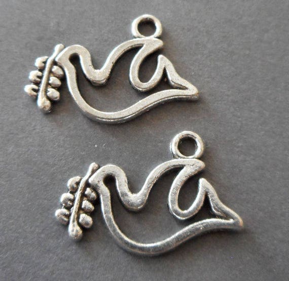 8pcs brass tone peace dove charm