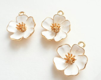 3pcs-3D gold tone enamel white flower charm, DIY minimalist earrings, floral charm pendant