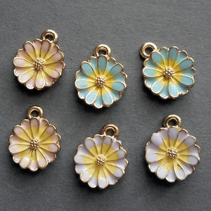 6pcs-gold tone enamel daisy flower charm-you pick the color