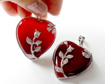 Heart pendant-Natural Red Carnelian gemstone Pendant w/ silver bail-more gemstone