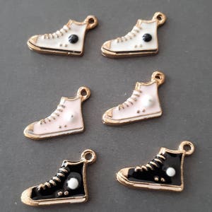 8pcs-gold tone enamel sport shoe charm -pick the color