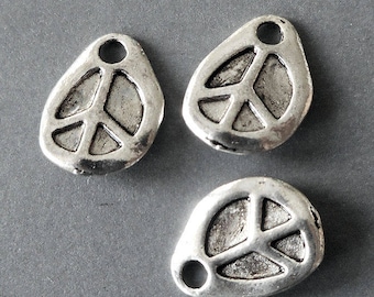 2 Sided Irregular Silver Tone Peace Sign Charms (4pcs)
